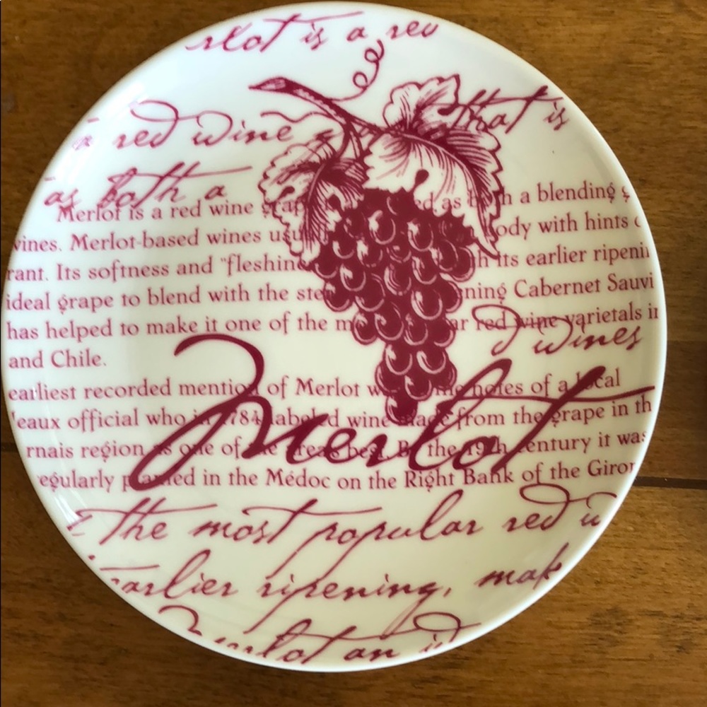 Dessert/cocktail Porcelain Plates, Set of Four - Picture 2 of 8